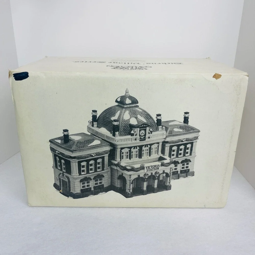 Victoria Station Christmas Village Building Ceramic Lighted Train Station Decor